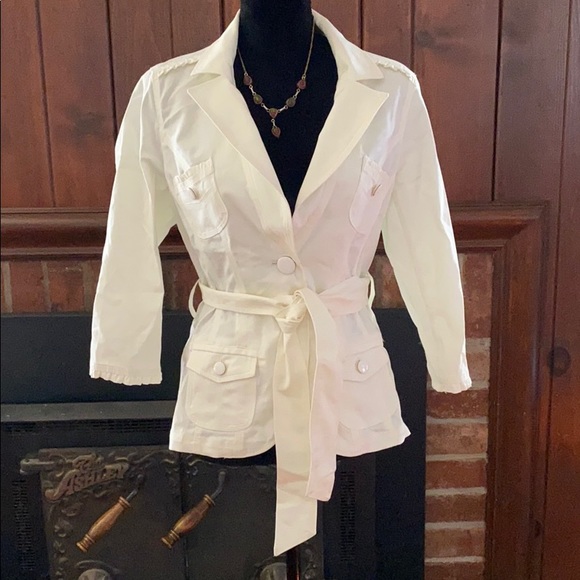 georgiou studio Jackets & Blazers - Georgiou Studio crisp ivory safari jacket blazer